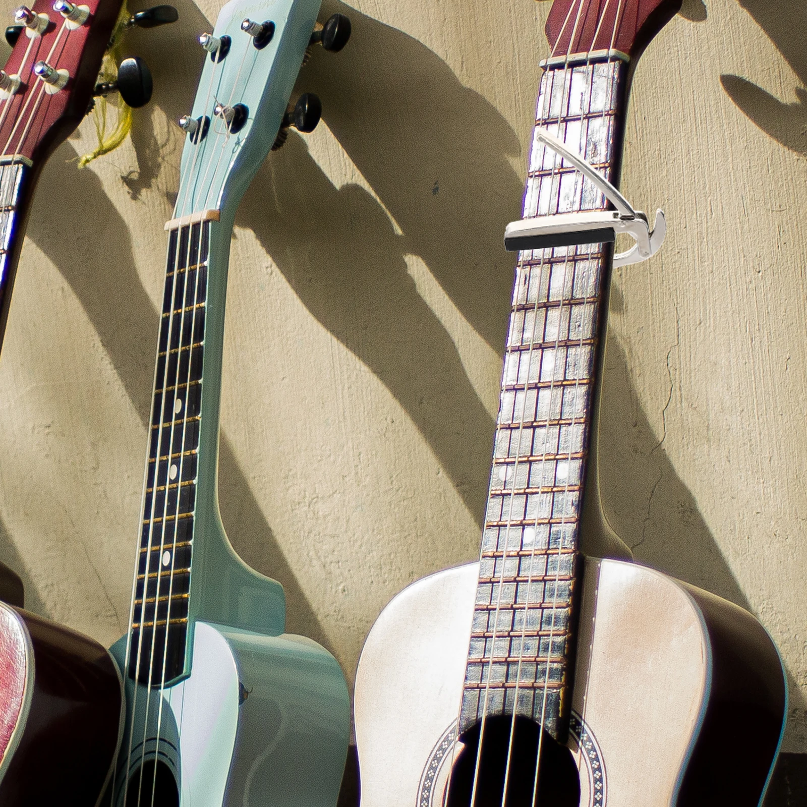 

Rubber Guitar Capo Portable Metal Durable High Elastic Spring Multi-Function Tone Modified Clamp Guitar Accessory