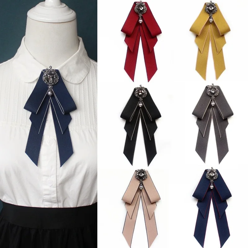 Vintage Bow Tie Cameo Ladies Head Diamond Ribbon Tassel Brooch Chic Girls Elegant Jewelry Collar Pin Girl Cravat Gift for Men