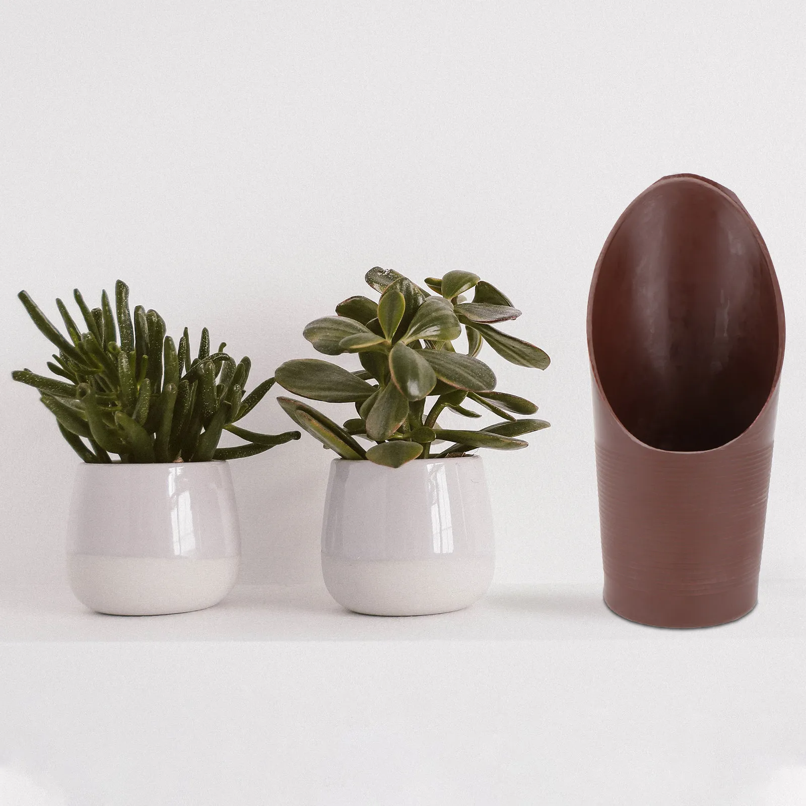 

Random Color Miniature Plastic Garden Soil Scoop Small Shovel for Transplanting Weeding Potting Soil Fertilizer Birdseed