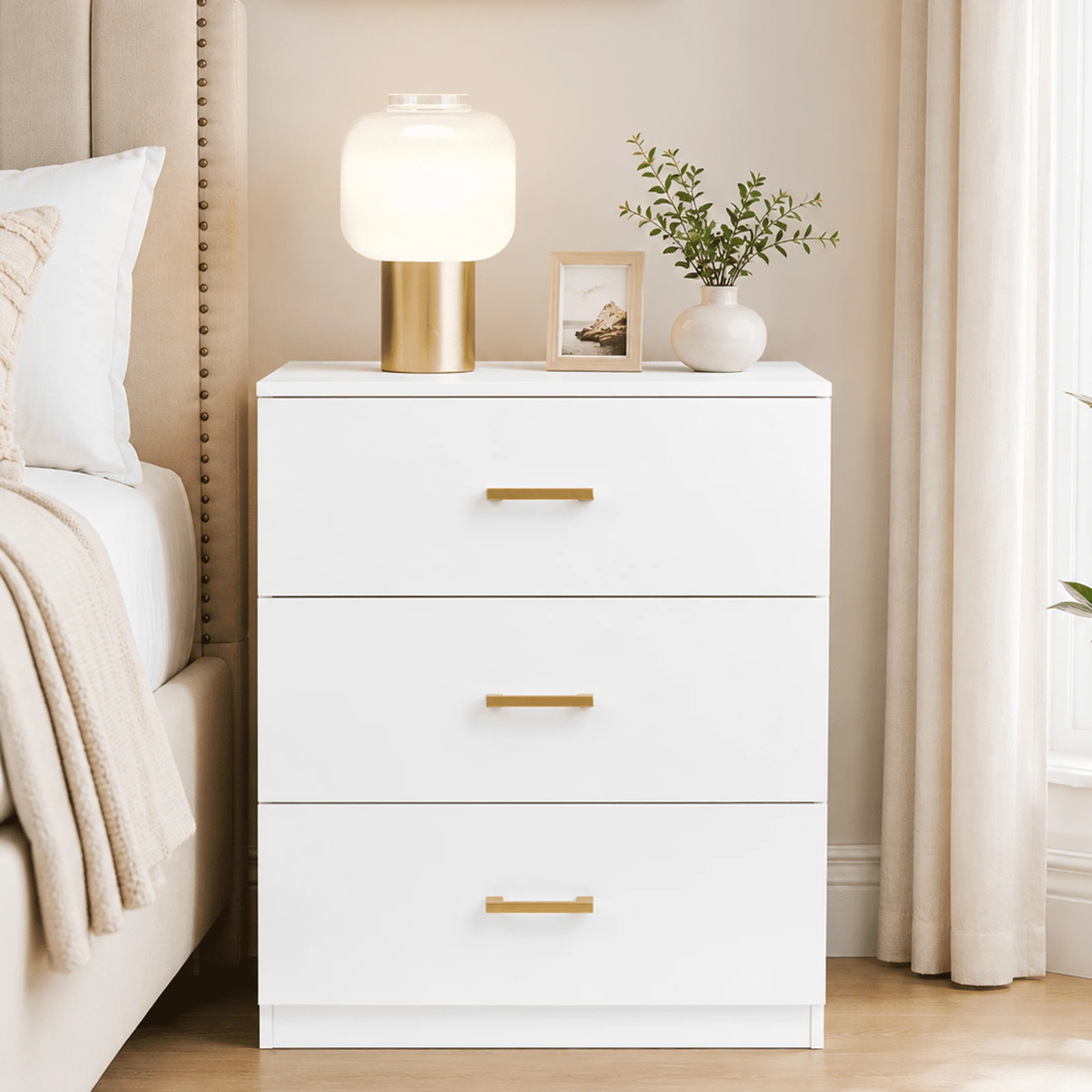 Nightstand, Modern 3 Drawer Nightstand, White Nightstand with Gold Handle, Wooden Bedside Storage Cabinet Unit for Bedroom/Small Space