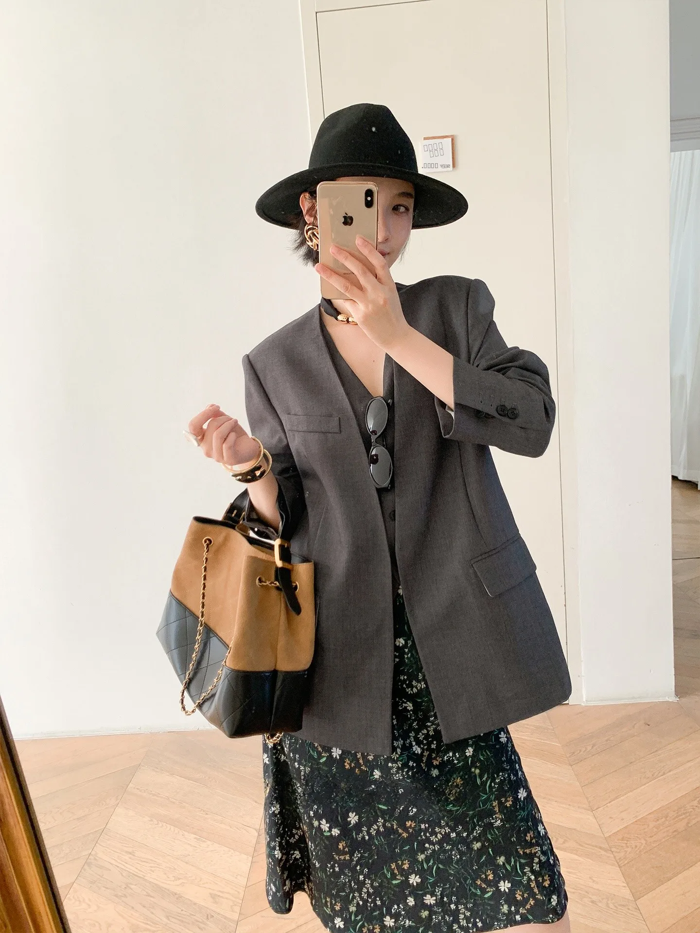 

Винтажный женский костюм-двойка (фальш-костюм) с эффектом двухслойности, свободный крой, универсальный топ для осеннего сезона