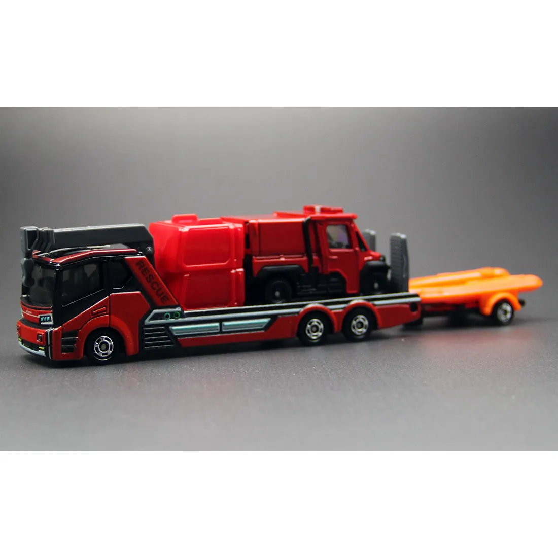 In Stock Original Takara Tomy 950509 Red Box No.132 Morita Fire Engine Truck Diecast Vehicle Model Collection Gift
