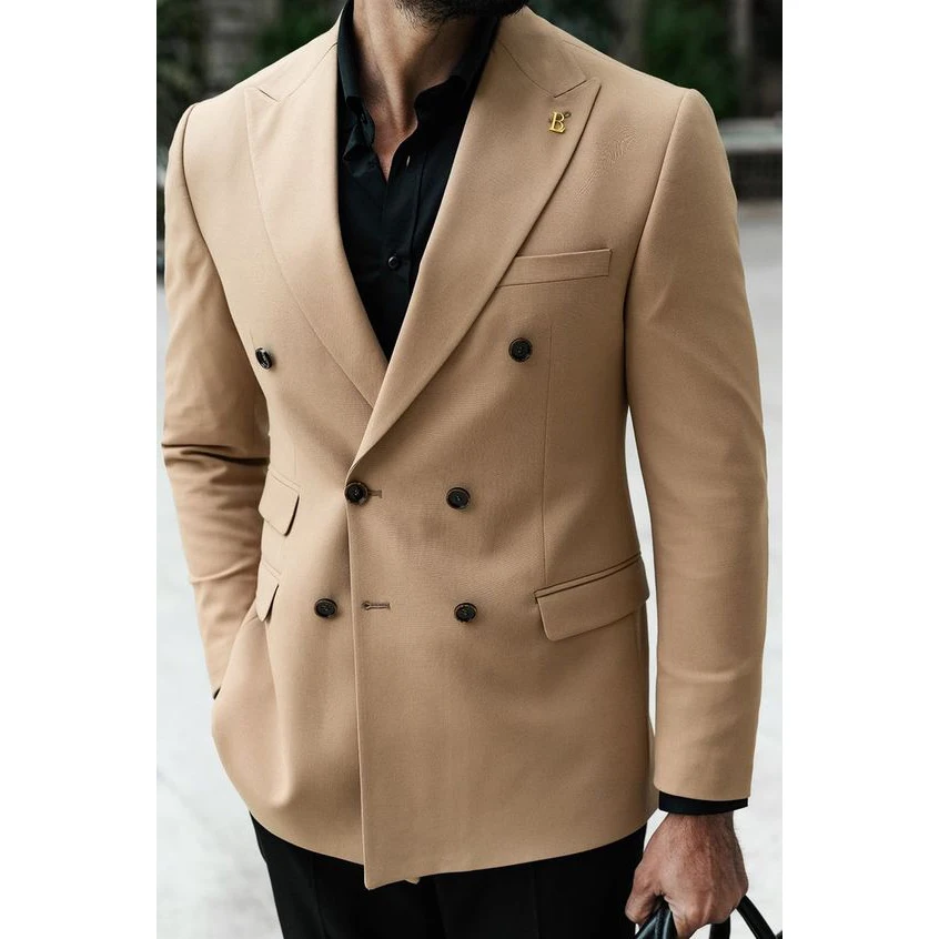 

High Quality Champagne Men Suits Peaked Lapel Double Breasted Casual Male Clothing 2 Piece Jacket Black Pants Tailor-Made 2024