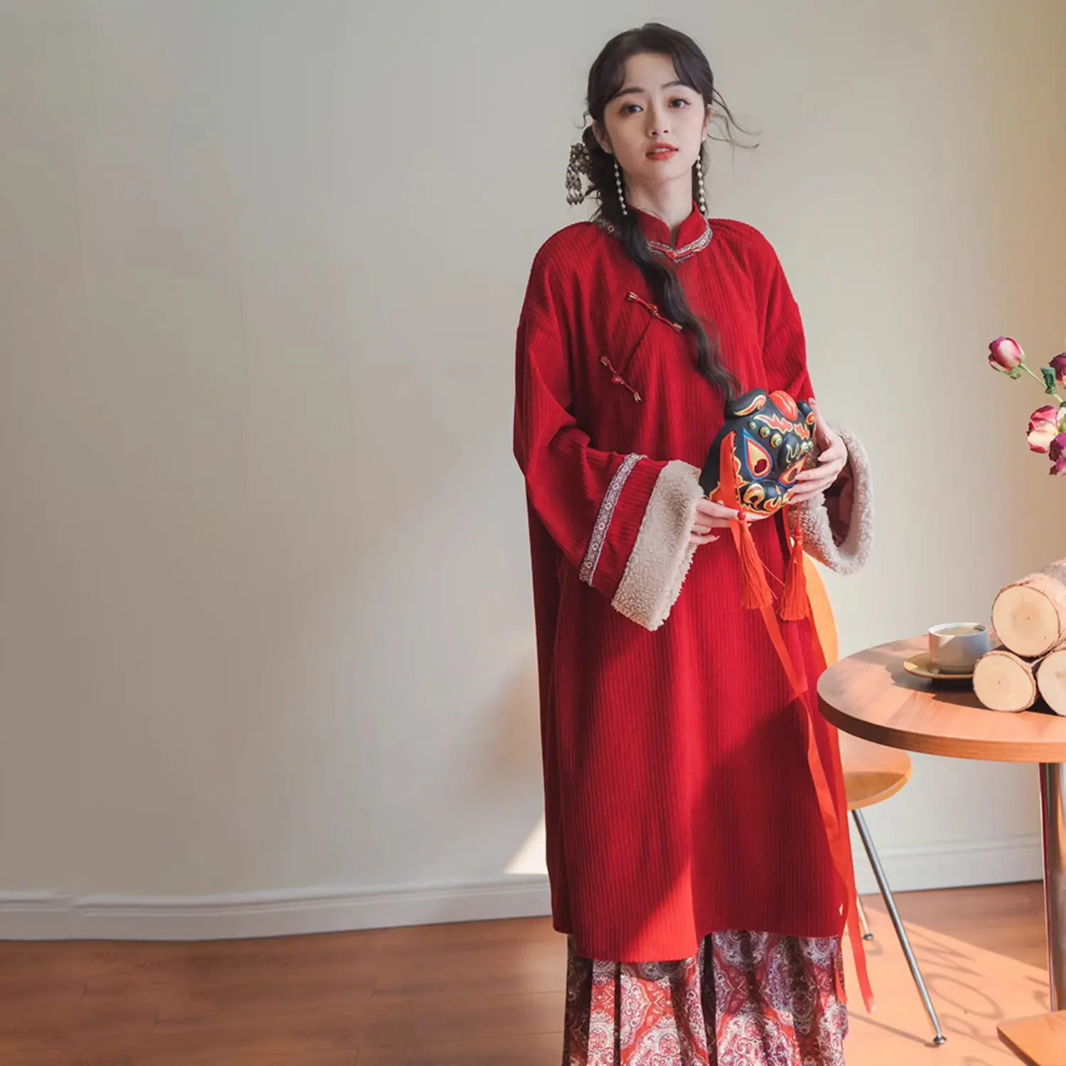 Autumn And Winter New Improved Velvet Thickened Red Cheongsam Skirt New Year Red Warm Qipao Dress Chinese Skirt two-piece Set
