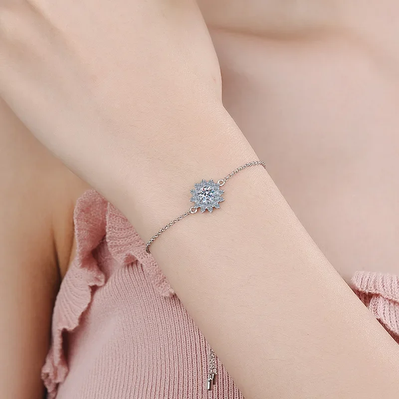 

Sunflower 0.5ct Moissanite Diamond D Color Bracelet for Girl, Platinum Pt950 Adjustable Bracelet Wedding Jewelry Fiancee Gift