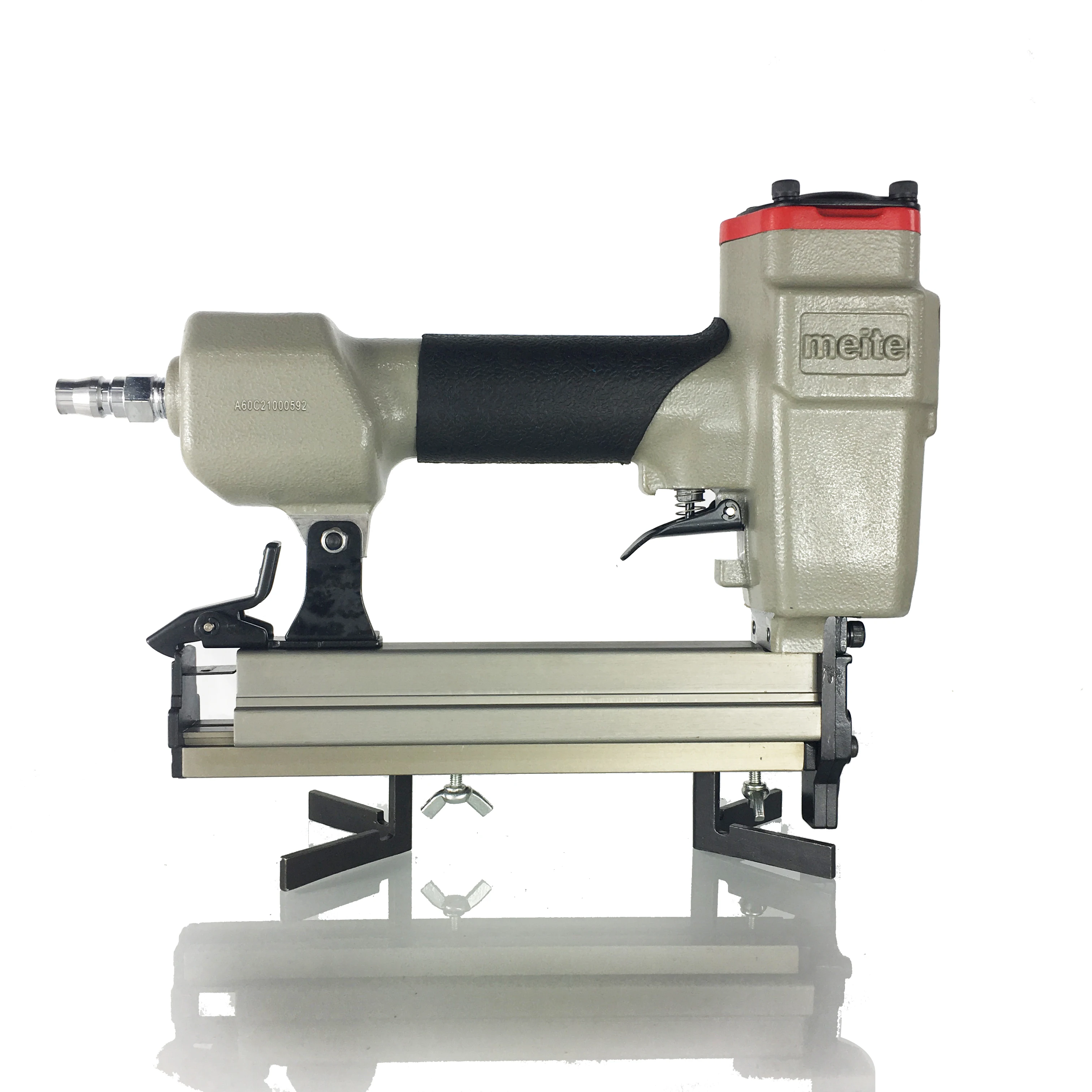 

Pneumatic Picture Frame Stapler Gun - V Nailer