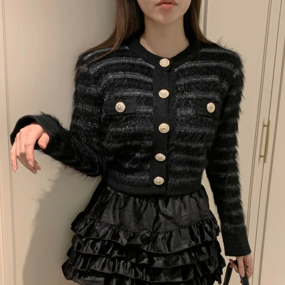 

Women's Knitted Sweater Coat Winter New Design Sweet Gold Button Thi Long Sve Mink Imitation Velvet Warm Top