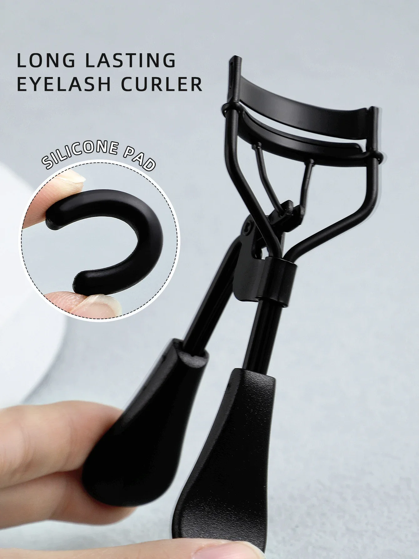 1 أداة تجعيد الرموش المحمولة باللون الأسود، أداة تجعيد الرموش المصنوعة من الفولاذ المقاوم للصدأ وتشكيل دائم، مناسبة لرفع الرموش الأنثوية، ورموش العين