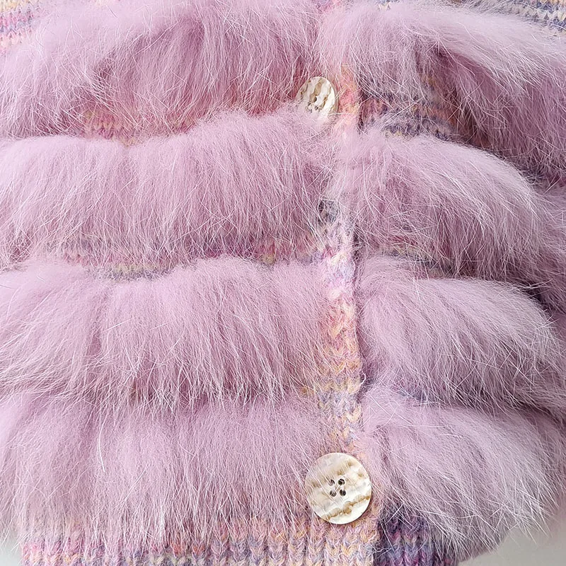 เสื้อคาร์ดิแกนถักไหมพรมผู้หญิง คอลเลคชั่นฤดูใบไม้ร่วง ปี 2025 แต่งขนสุนัขจิ้งจอกแท้ลายทาง แขนยาว แฟชั่น คอวี แต่งขอบขนสุนัขจิ้งจอกแท้