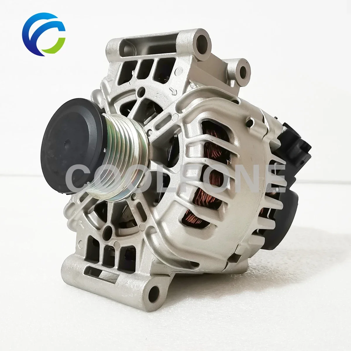 

Генератор-генератор для CITROEN C4 DS3 DS4 DS5 PEUGEOT 208 308 3008 5008 1,6T 1611627580 9678730980 TG12C147 439931 440675