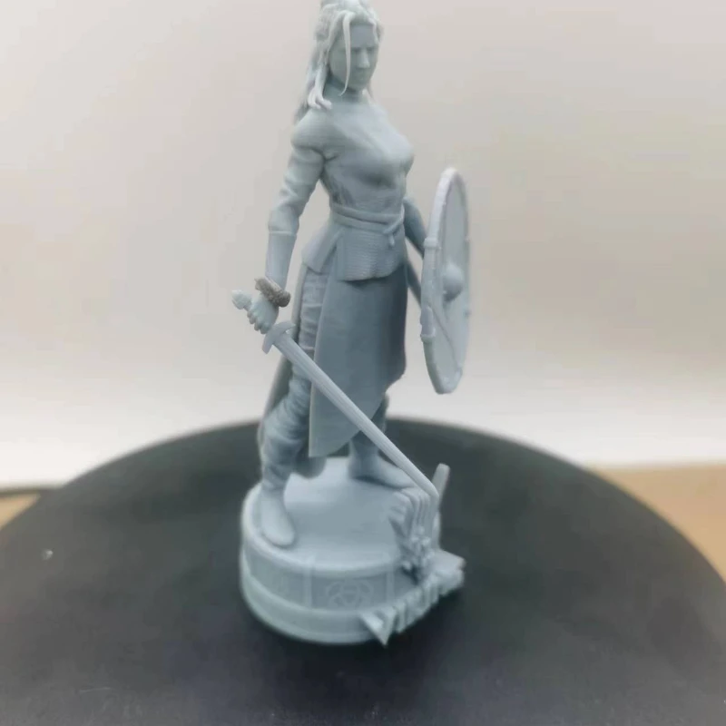 الراتنج الشكل 1/24 مقياس شجاع فايكنغ أنثى الجندي لتقوم بها بنفسك تجميعها أطقم منمذجة المفككة الديوراما والتماثيل غير مصبوغ لعبة هواية