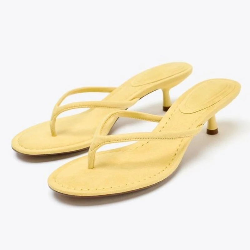 

Novelty Designer Kitten Heel Split Toe Slippers for Women Comfort Round Toe Beach Flip-flops Sandals Fashion Brand Shoes Ladies