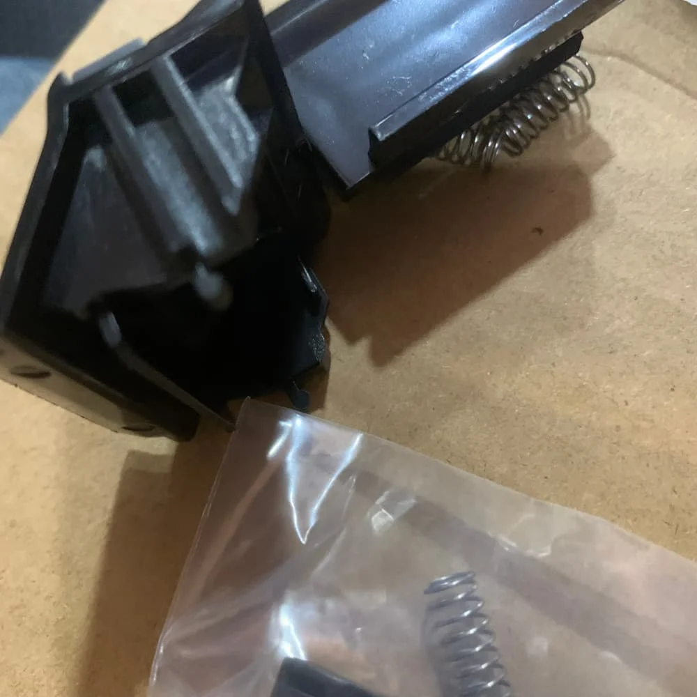 

1pcs. JC61-01169A JC97-02217A Separation Pad for Samsung ML1610 ML1640 ML2010 SCX4521 SCX4725 ML2241 CLP300 CLX2160 CLX3160