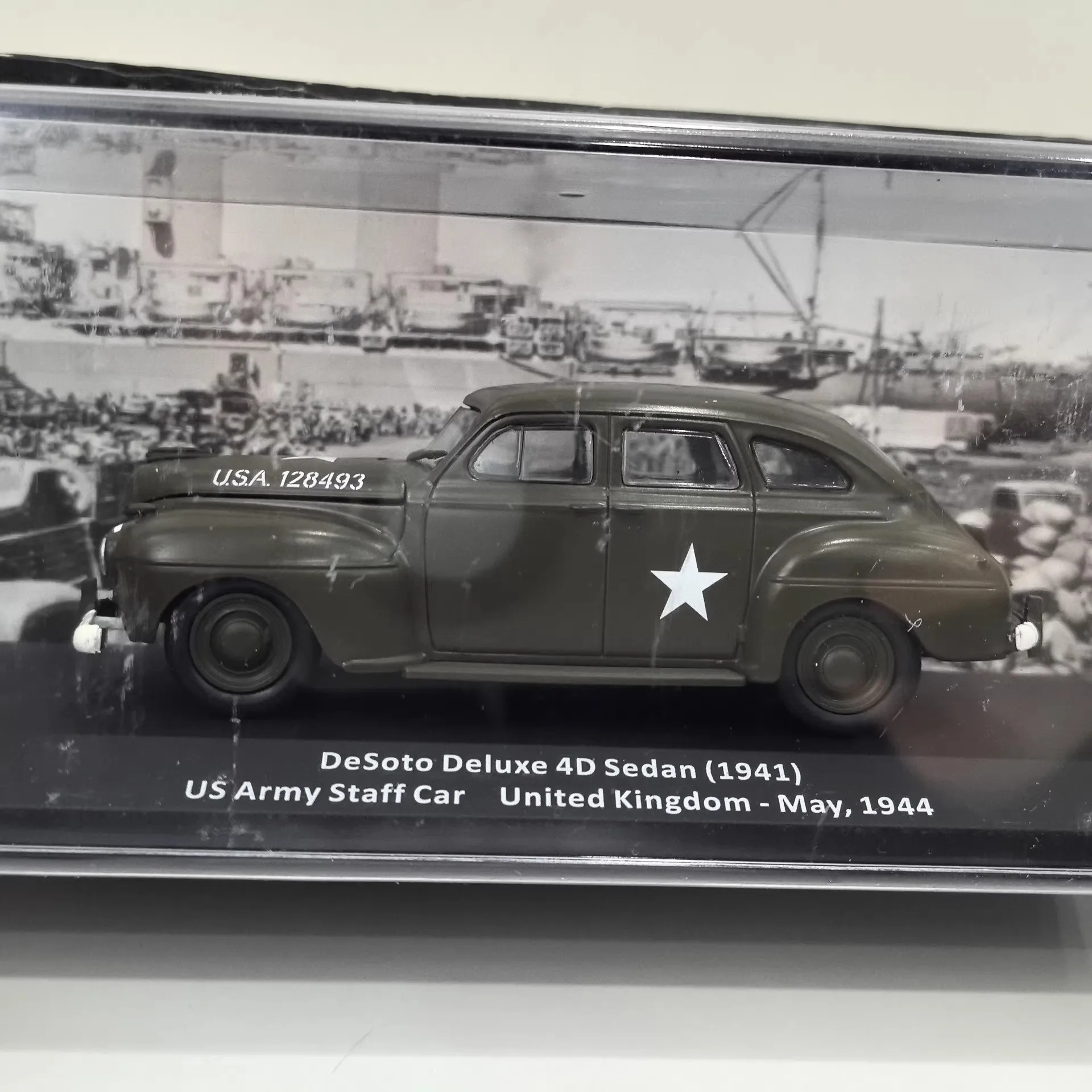 Diecast IXO 1:43 Scale DELUXE 4D SEAT 1941-1944 Alloy Car Model