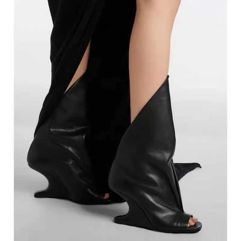 מגפיים קצרים חדשים עם עקב עבה וגבוה, פתוחים מקדימה, אופנתיים, עקב דמוי זר, פתח דמוי פה דג, מגפיים מגניבים לאביב/קיץ, מגפיים קצרים לנשים