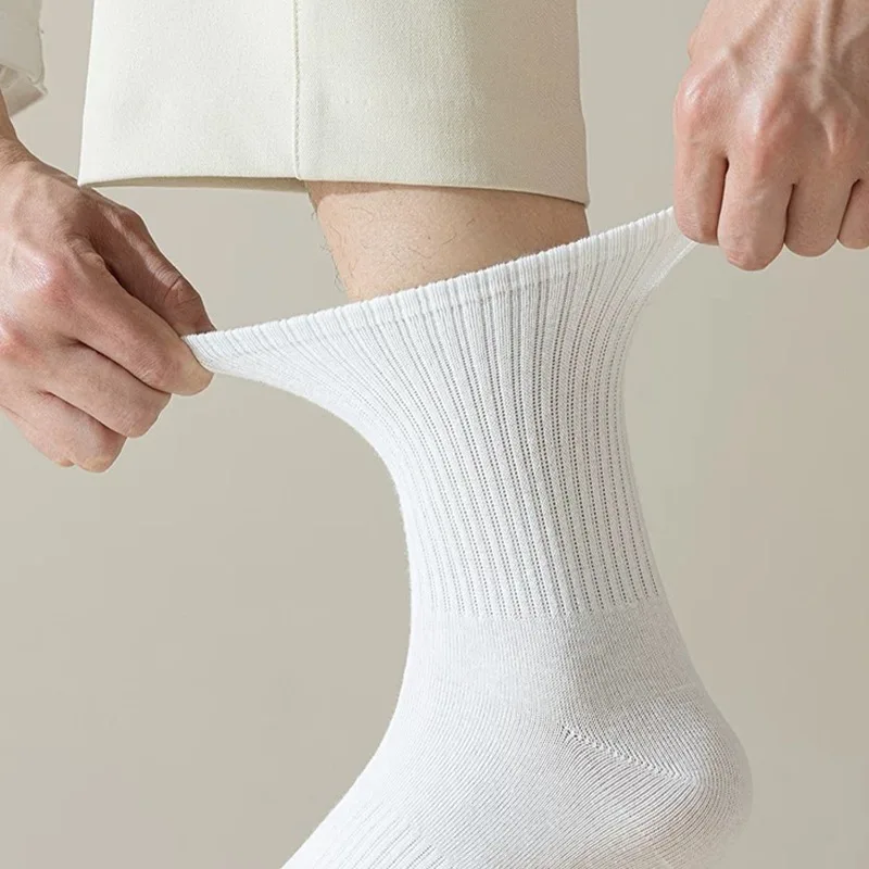 1/3/5pairs Solid Color Mid-tube Cotton Socks Spring Summer Sweat Absorbing Breathable Black/White Soft Comfortable Sports Socks - Image 2