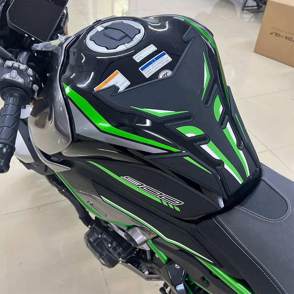 Rubber Fuel Tank Protective Stickers Anti-Slip Moto Decals Accessories   For Kawasaki Z900 Z900SE   KawasakiZ900 SE 2025 -