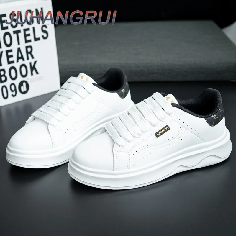 

Men's Fashionable Casual Sports Sneaker Breathable Lightweight Men's Board Shoes New Style Flat Bottom Rubber Sole Comfortable