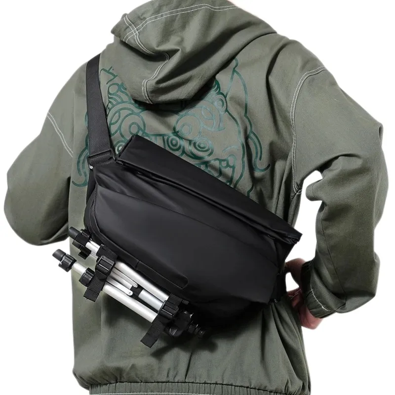 

New men's large capacity crossbody bag