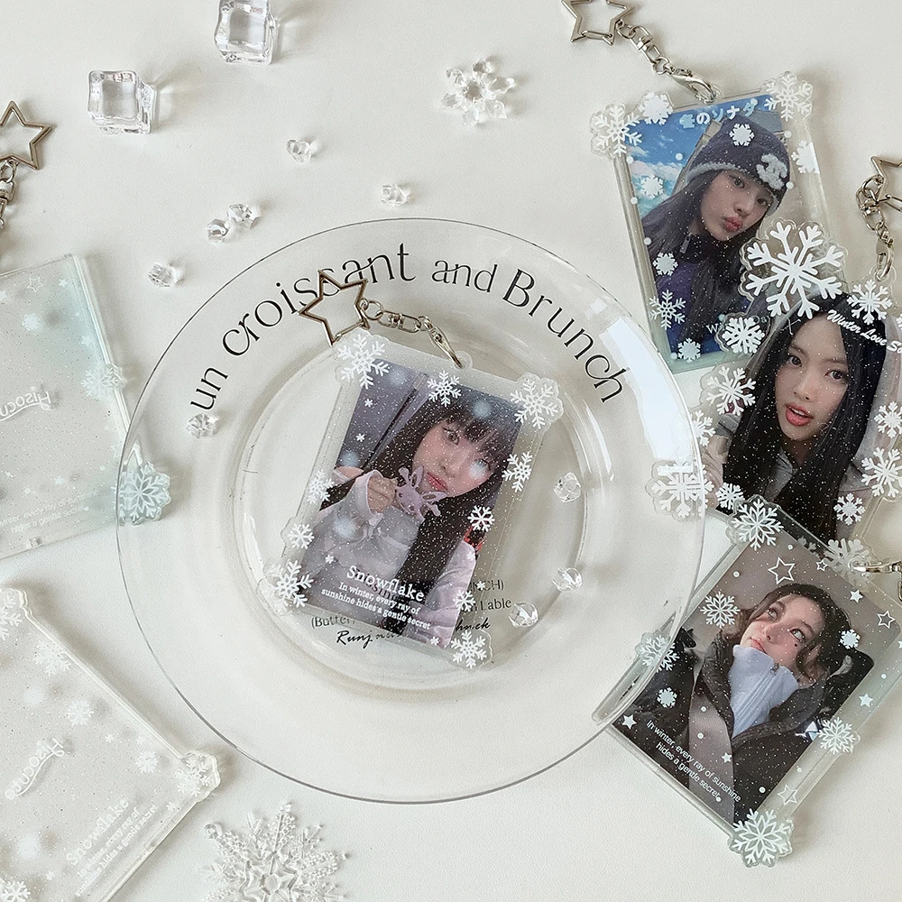 Fashion Transparent Acrylic Snowflake Card Holder Cute Girl Idol 3In Photo Storage Card Clip Star Pendant Keychain Card Bag Gift