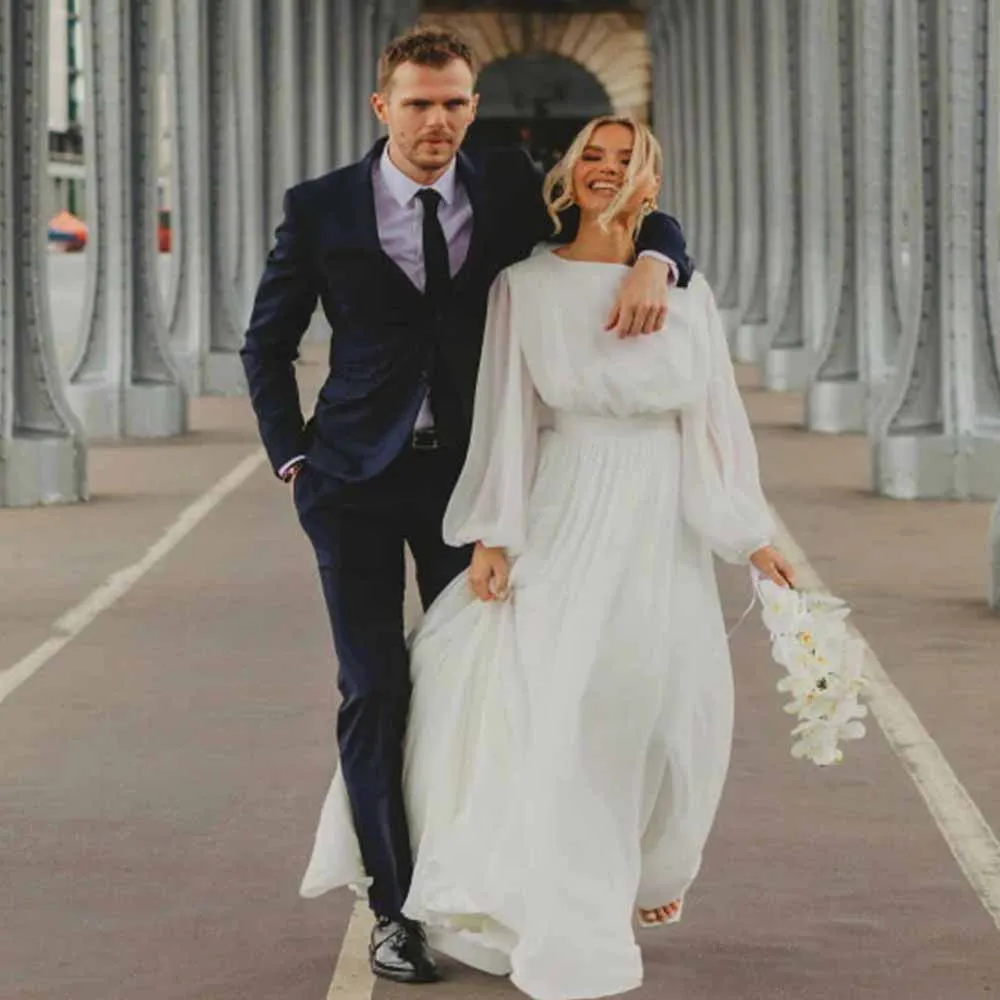 

Exquisite Mother of the Bride Dresses 2025 Chiffon A-line Wedding Party Dresses Ivory O-Neck Backless Ruched Wedding Guest Dress