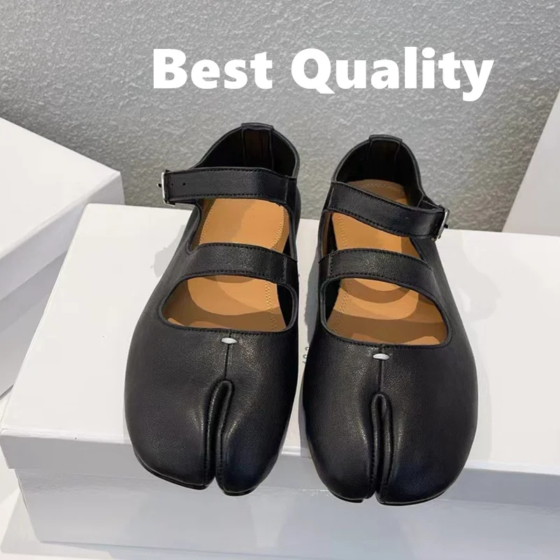 Women's Patent Leather Round Toe Split Toe High Heels Thick Soled Retro Belt Buckle Single Shoes Spring Casual Walking Shoe