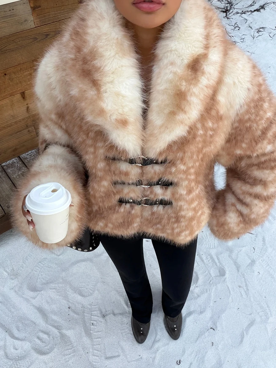LIMO Cropped Women Deer Print Faux Fur Coat Lapel Buckle Long Sleeve Fluffy Furry Jacket