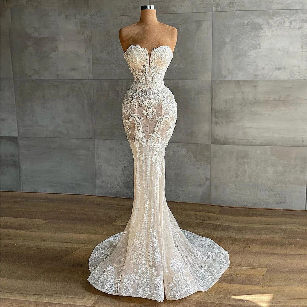 Abito da sposa in pizzo a sirena Cristalli di lusso Abito da sposa con perline Sweetheart senza spalline senza maniche Appliques Abiti da sposa per la sposa