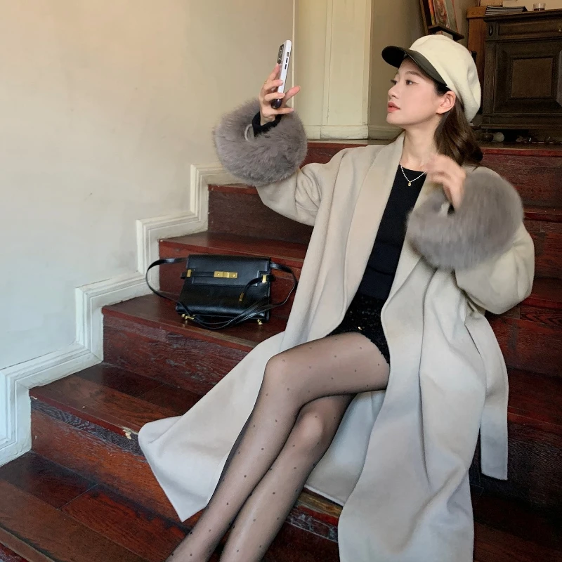 

2025 Double-Faced Cashmere Coat, Detachable Fox Fur Tie Belt Wool Overcoat for Women