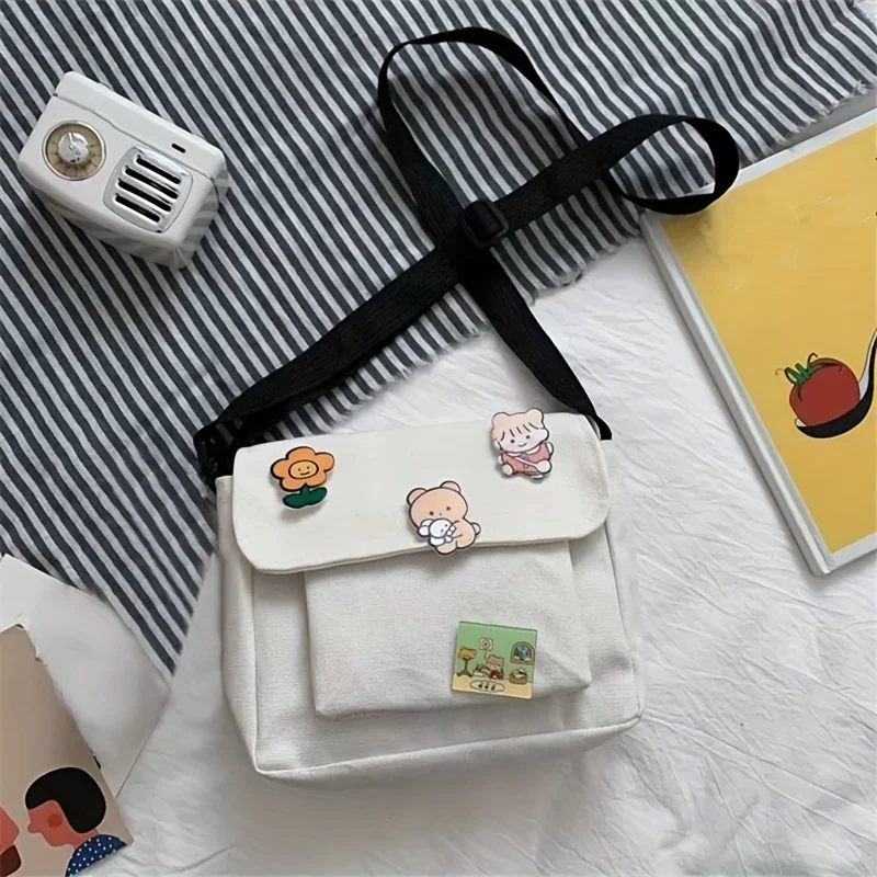Cute Canvas Bag for Women, New Japanese Harajuku Style Crossbody Bag, Versatile Shoulder Bag for Students with Pin Badges