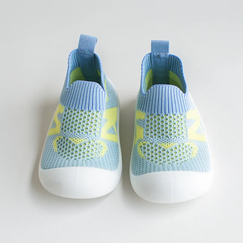 Детская Новинка весна-лето-осень однотонная обувь для мальчиков Модная дышащая Спортивная обувь