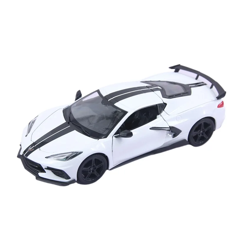 Maisto 1:24 Simulation 2020 Chevrolet Corvette C8 Alloy Supercar Model, Static Desktop Decoration Collectible Vehicle Gift