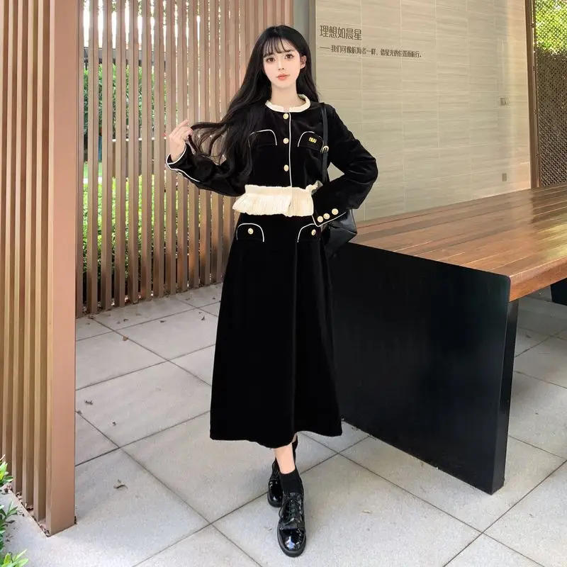 

UNXX Autumn New Small Fragrance Style Ladies Two-piece Suit Ladies Short Coat Crop Jackets + High-waisted Mid Skirt Skirt Suits