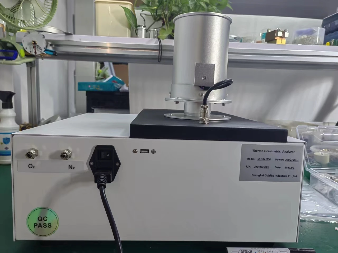 1550A Thermogravimetric Analyzer, Thermogravimetry TGA DTG, 0.1mg Weighing Resolution and 1550 Degree