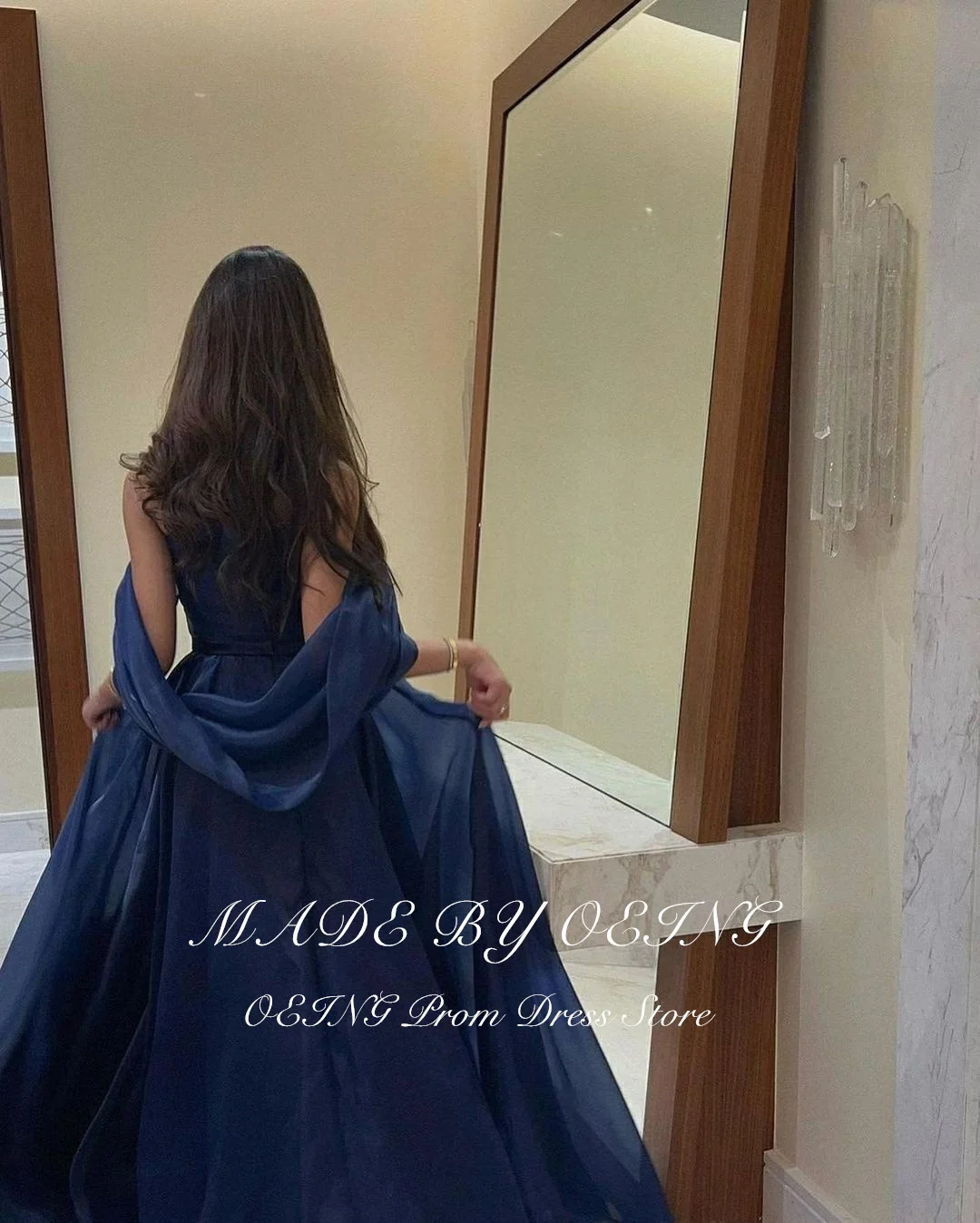 OEING Elegant Navy Blue Strapeless Prom Dresses Dubai Tiered Pleated Evening Gowns Formal Occasion Dress Vestidos De Noche