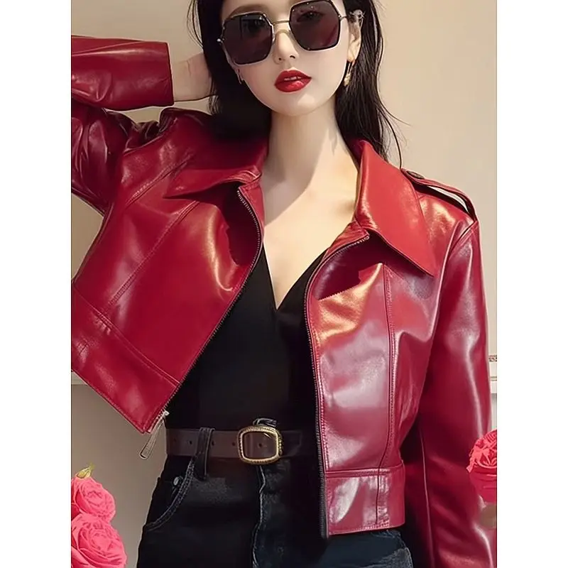 المرأة الأحمر بولي Leather سترة جلدية ربيع الخريف نمط جديد سستة تصميم بدوره إلى أسفل طوق معطف قصير الإناث طويلة الأكمام بلون أعلى