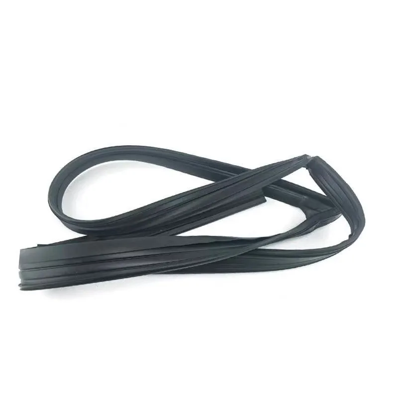 Car Accessories Window Glass Track Rubber Strip for Land Cruiser LC100/4500/4700LX470 Door Glass Lifting Groove Rubber Strip