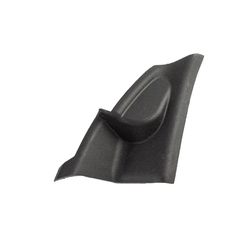 Left Right Rain Collection Plate End Cap Wiper Deflector Triangle Cover Front Windshield A158F270902-0300 for Changan Lumin
