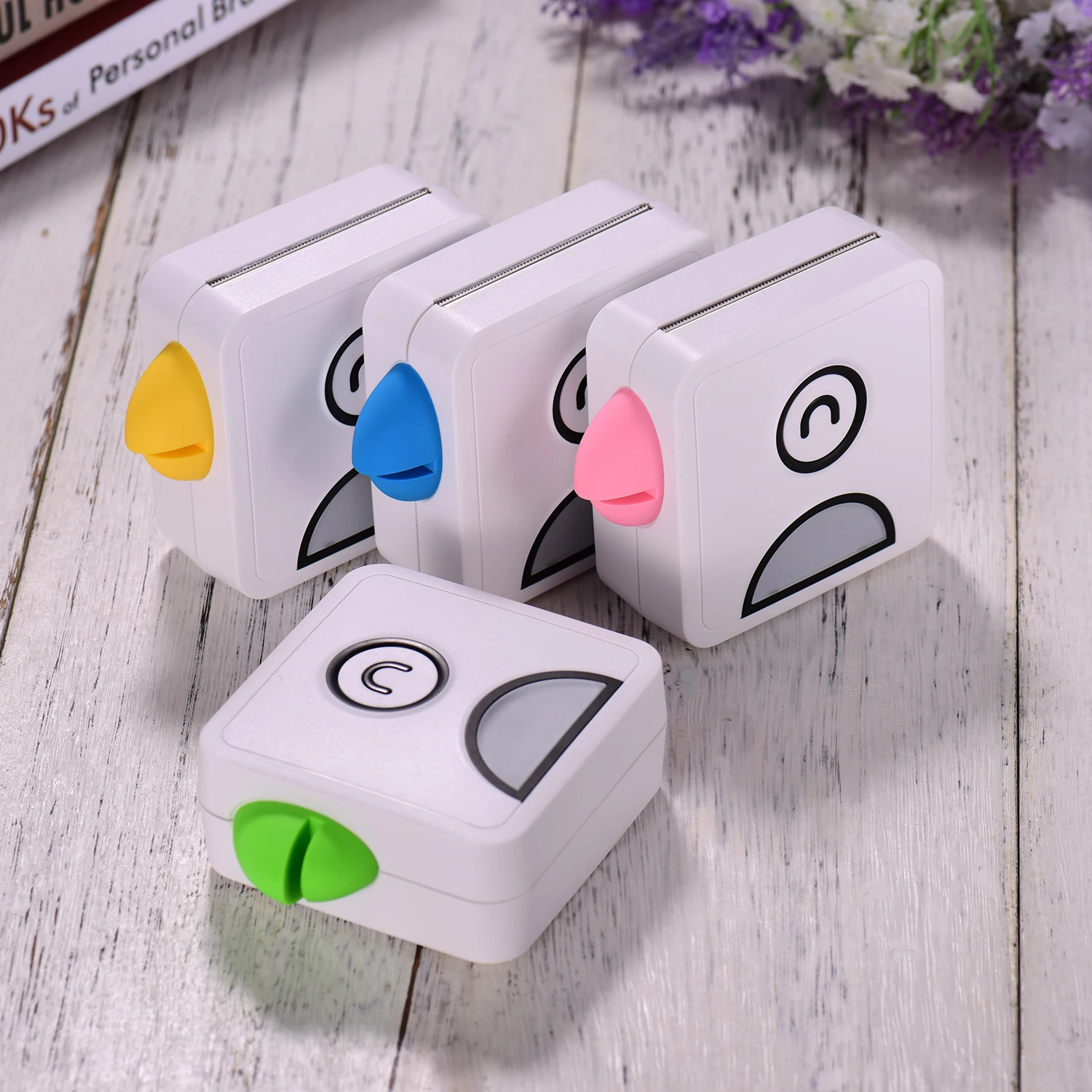 

Wireless Mobile Printer 203DPI Bluetooth Connection for Journal Crafts Travel Photos for Mobile Phone with 1 Roll Paper 57*30mm