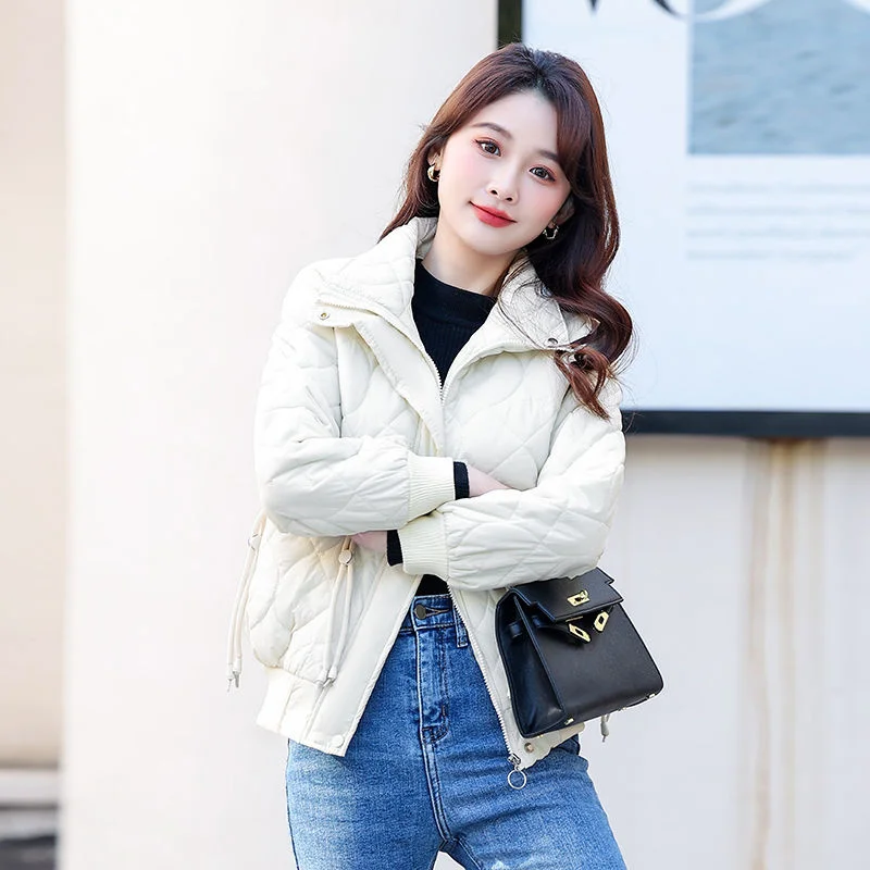 

Winter Female New Rhombic Lattice Korean Standing Colla Lightweight Cotton Coat Fashionable Temperament Short Down Cotton Jacket