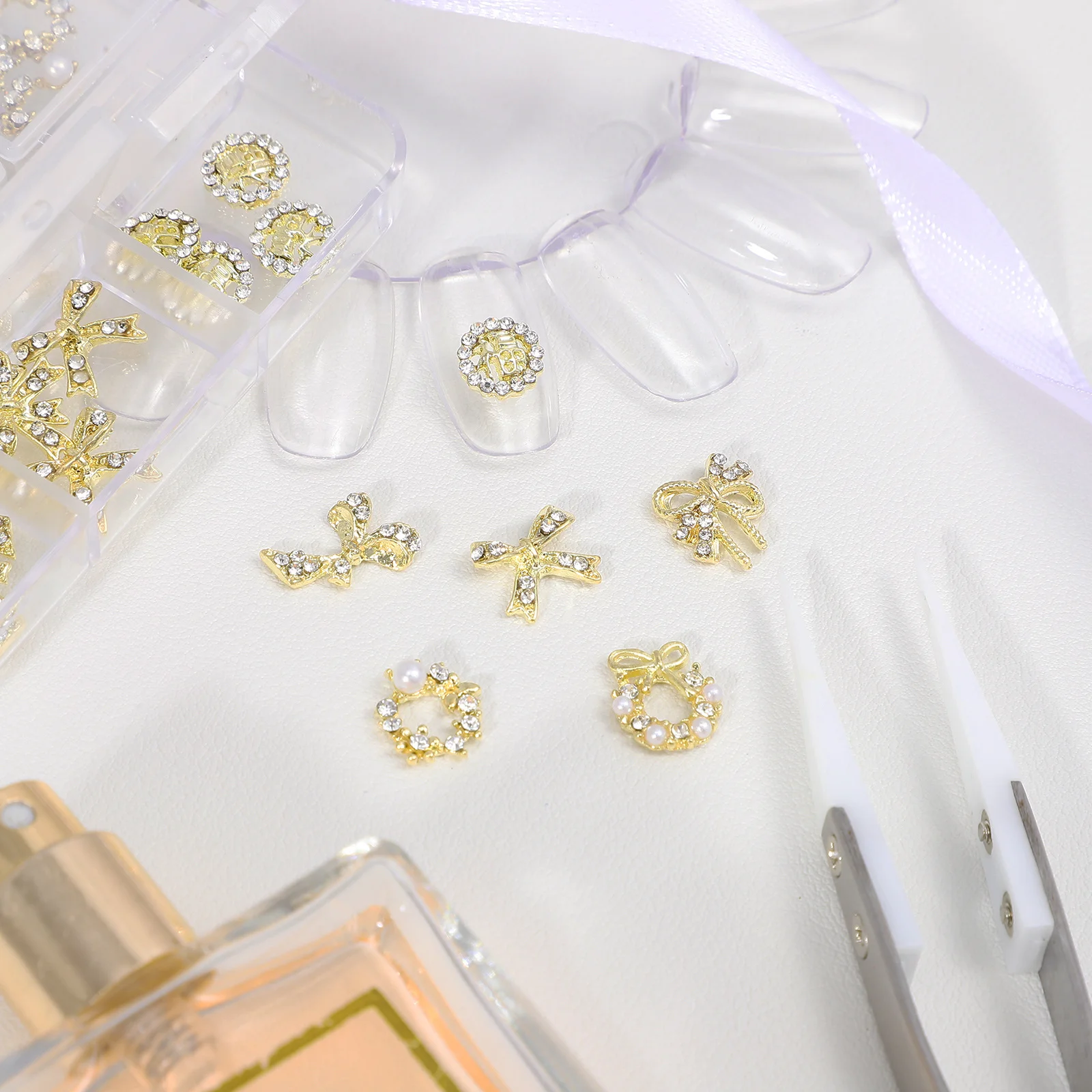 30 個ネイルチャームメタルマニキュア装飾繊細な Diy ネイルアートアクセサリー光沢のあるグリッタージュエリー装飾用