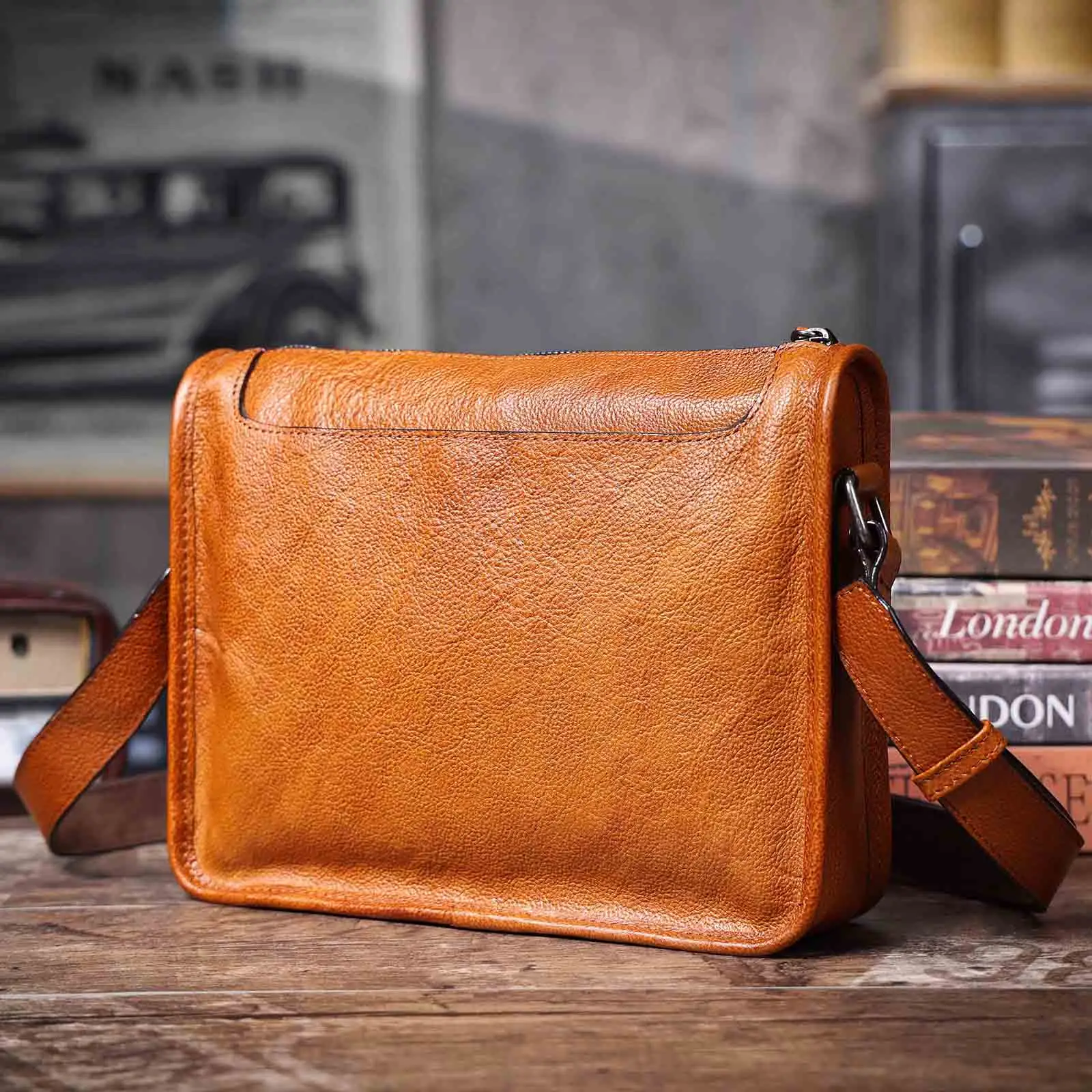 Echte Leder-Umhängetasche für Herren, Unisex, einfache Rindsledertasche, oberste Schicht pflanzlich gegerbtes Leder, modisch und lässig – Detail 22