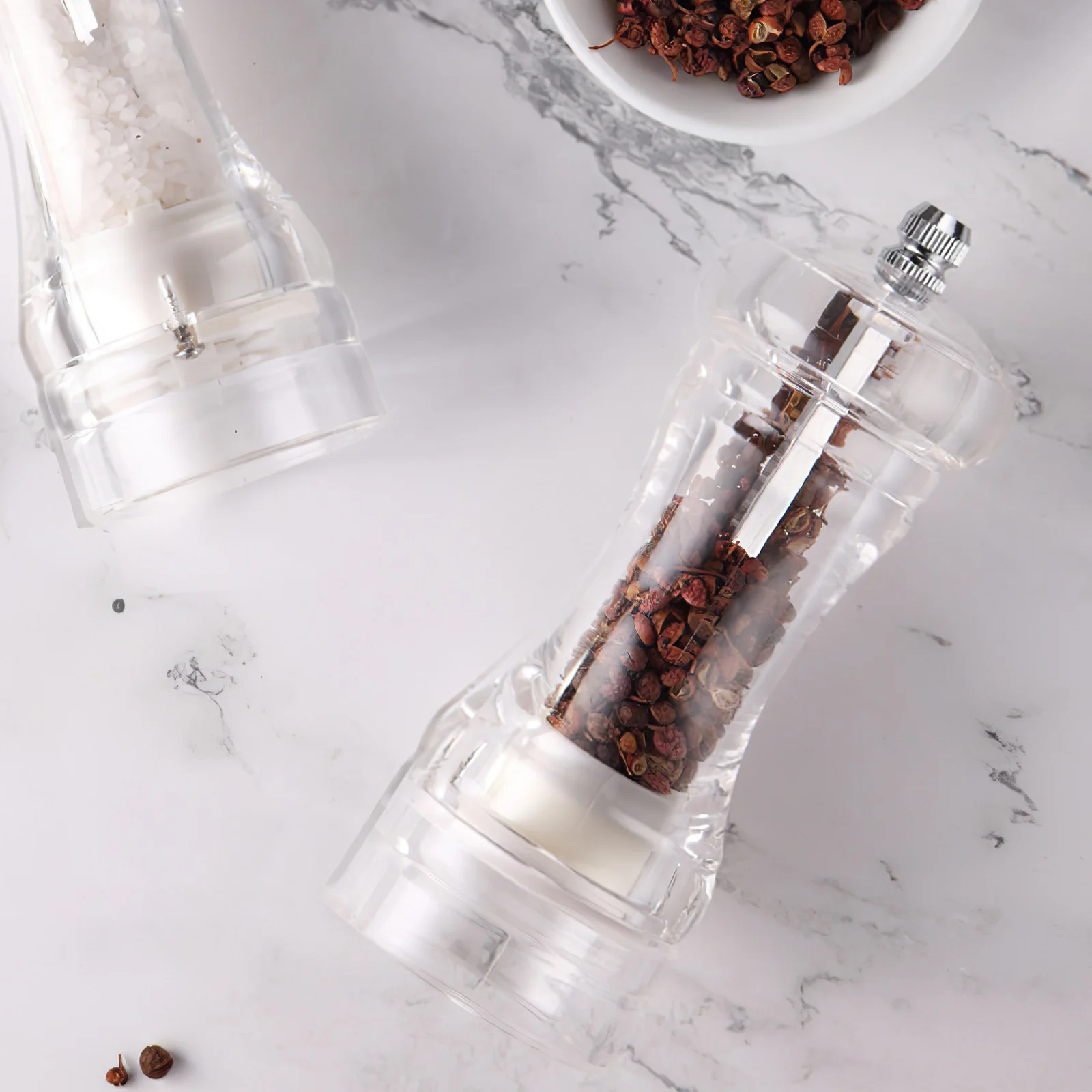 

Pepper Grinder Manual Mill For Kitchen Refillable Seasoning Tool Salt Pepper Grinding Portable Small Kitchen Gadget