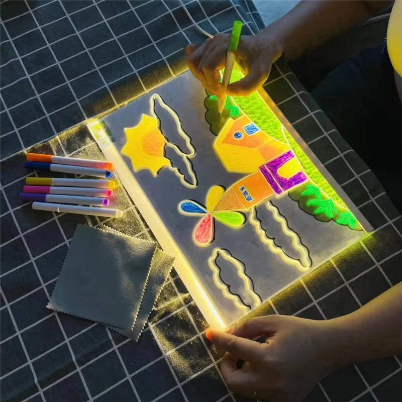 Qy-Light Up لوحة رسائل أكريليك قابلة لإعادة الكتابة لتقوم بها بنفسك لوحة رسم متوهجة للأطفال مصباح رسالة مع 7 أقلام ملونة 15*15 سنتيمتر