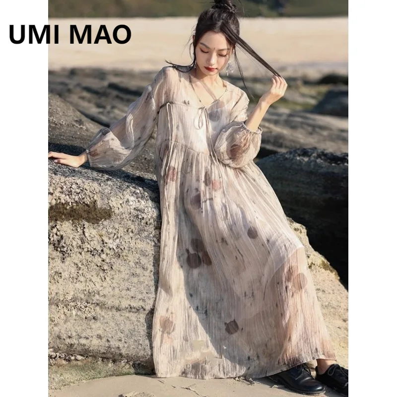 

UMI MAO Платье в стиле ретро для женщин на весну с принтом листьев и ленивым ощущением юбки из двух предметов Femme Y2K