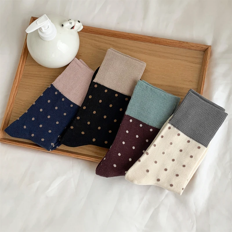 4 Paar Damessokken Katoen Nieuwe Gemengde Mode Japanse Stijl Losse Sokken Retro Dots Casual Dames Crew Sokken Absorberen Zweet