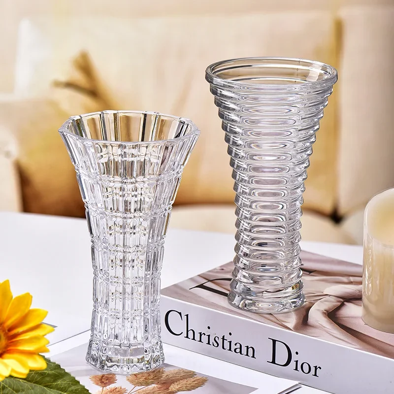 Diamond-Waisted Crystal Glass Vase, Transparent Round Mouth Luxury Decor for Rose Arrangements & Wide-Brim Floral Art