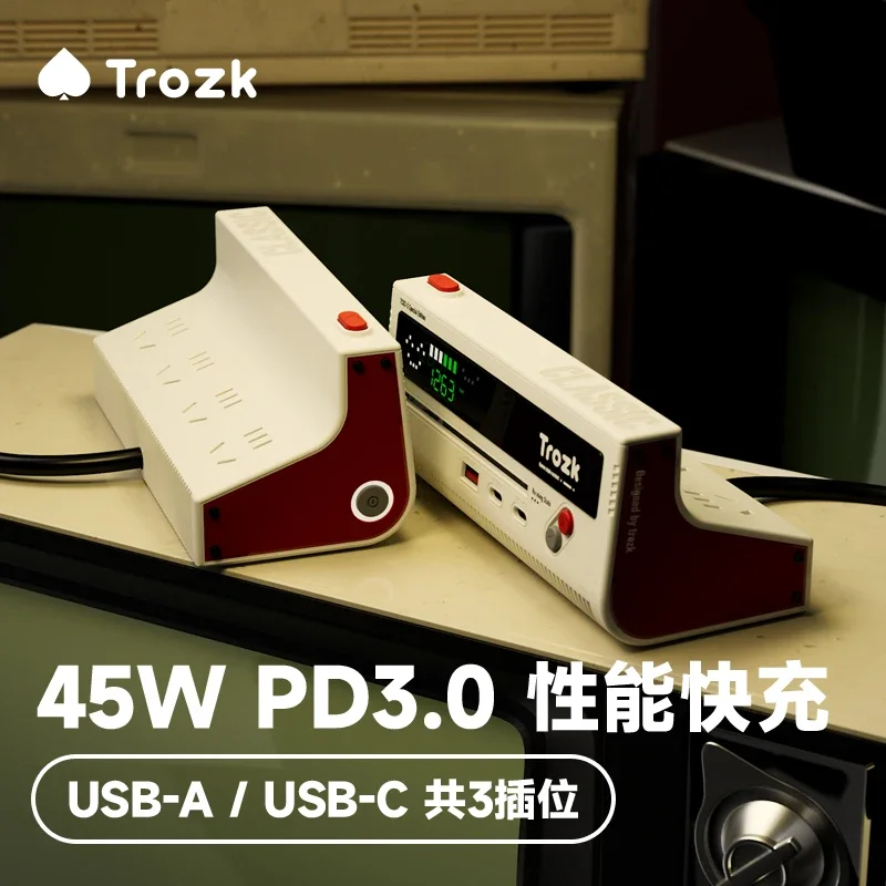 Trozk Electrical Socket 45w Battery Multi-Socket Retro Game Style Led Screen Fast Charger Plug Base Adaptors Desktop Office