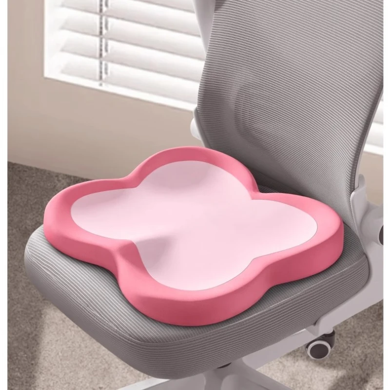 

Caudal injury seat cushion