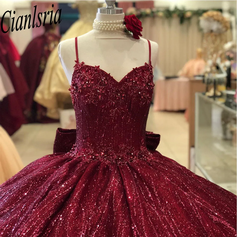 فساتين Quinceanera مع فيونكة مكشوفة الأكتاف مزينة بالخرز Vestidos De 15 Anos فستان حلو 16th